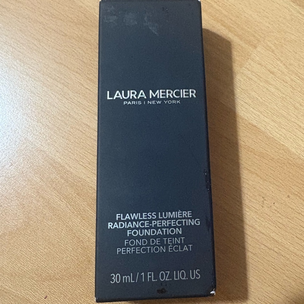 Laura Mercier Flawless Lumière Radiance-Perfecting Foundation In 3N1 BUFF New.